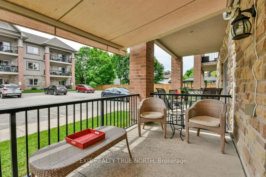 Photo 13 of Unit 107, 19B Yonge Street N, Springwater, Elmvale — HOMEH