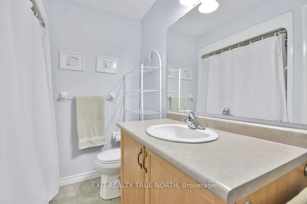 Photo 17 of Unit 107, 19B Yonge Street N, Springwater, Elmvale — HOMEH