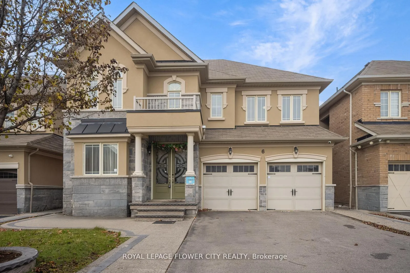Front of 6 Villadowns Trail