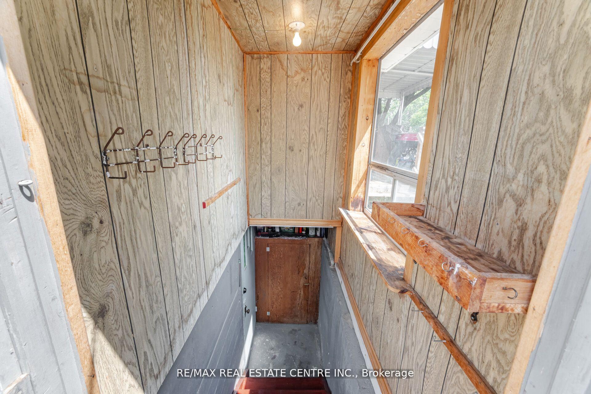 Photo 43 of 19 Seneca Drive, Kitchener — HOMEH