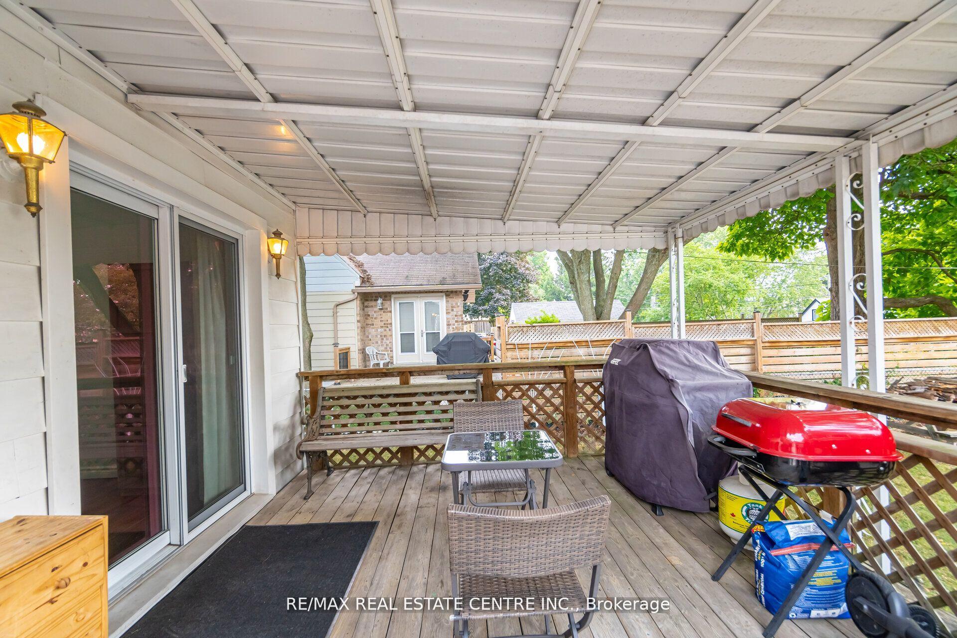 Photo 46 of 19 Seneca Drive, Kitchener — HOMEH