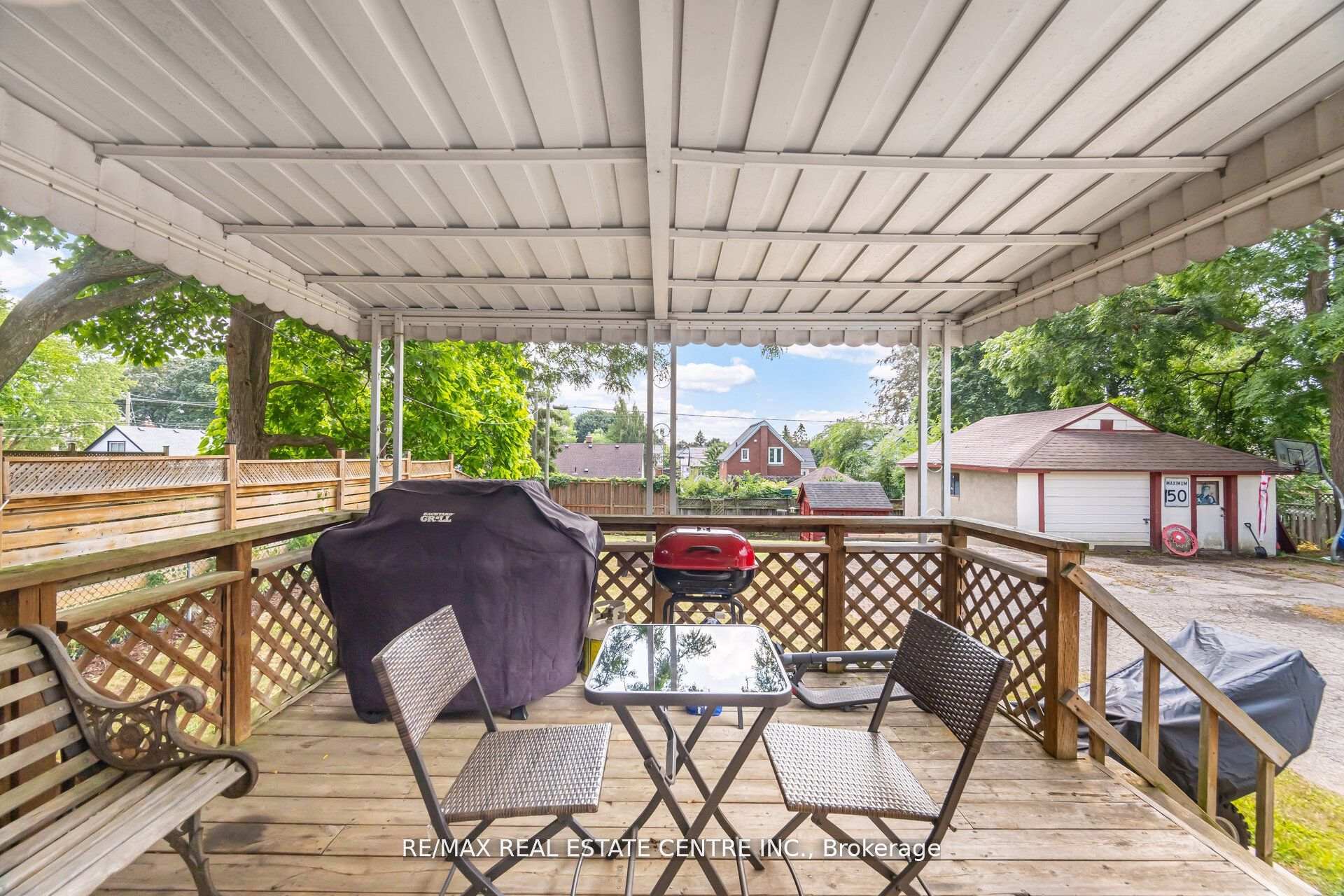 Photo 47 of 19 Seneca Drive, Kitchener — HOMEH
