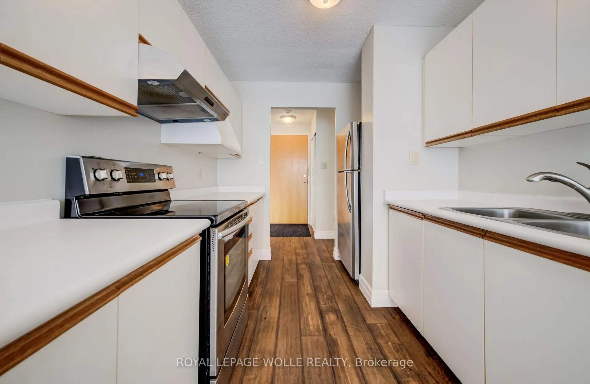 Photo 12 of Unit 413, 55 Blue Springs Drive, Waterloo — HOMEH