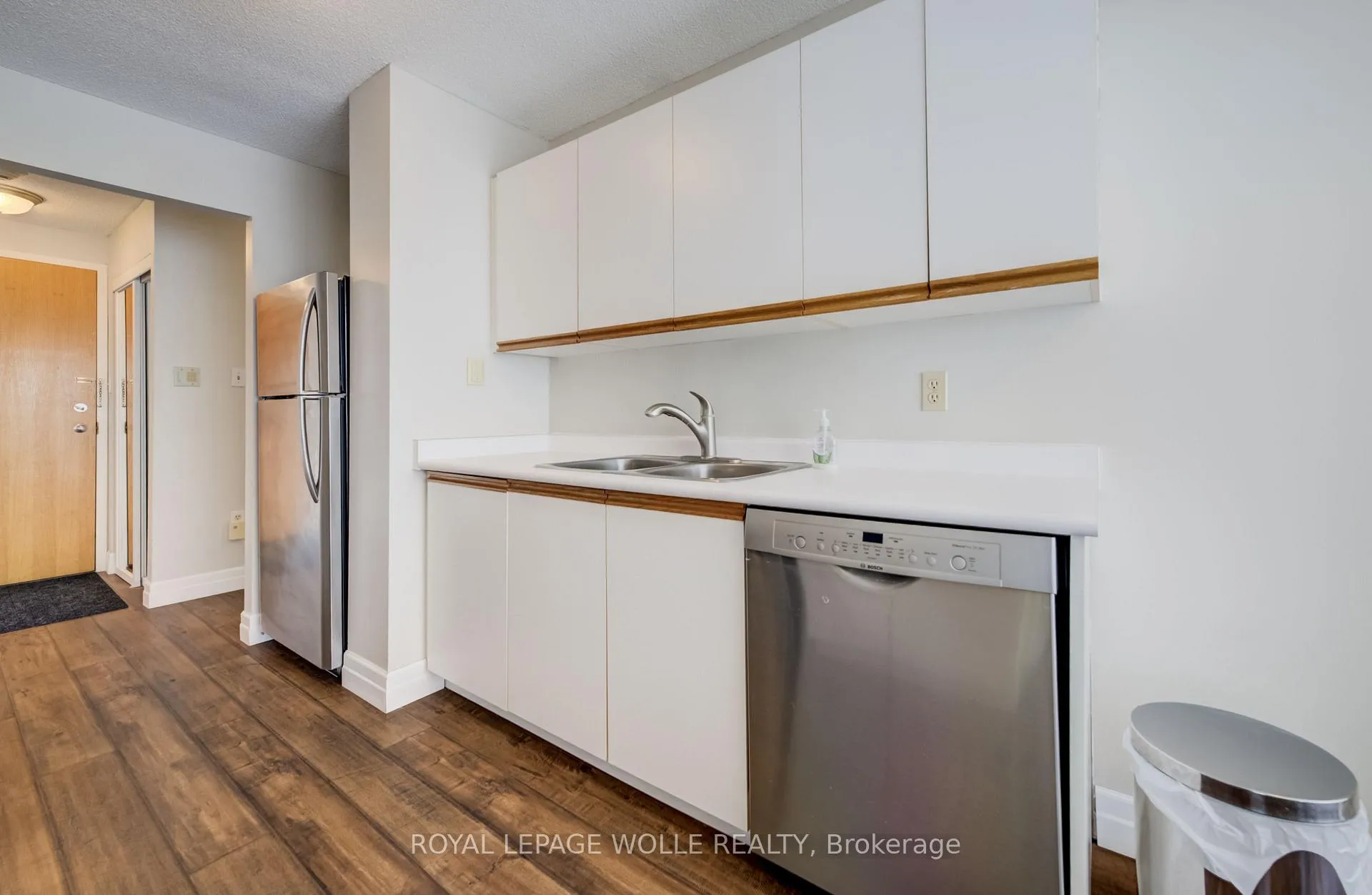 Photo 13 of Unit 413, 55 Blue Springs Drive, Waterloo — HOMEH