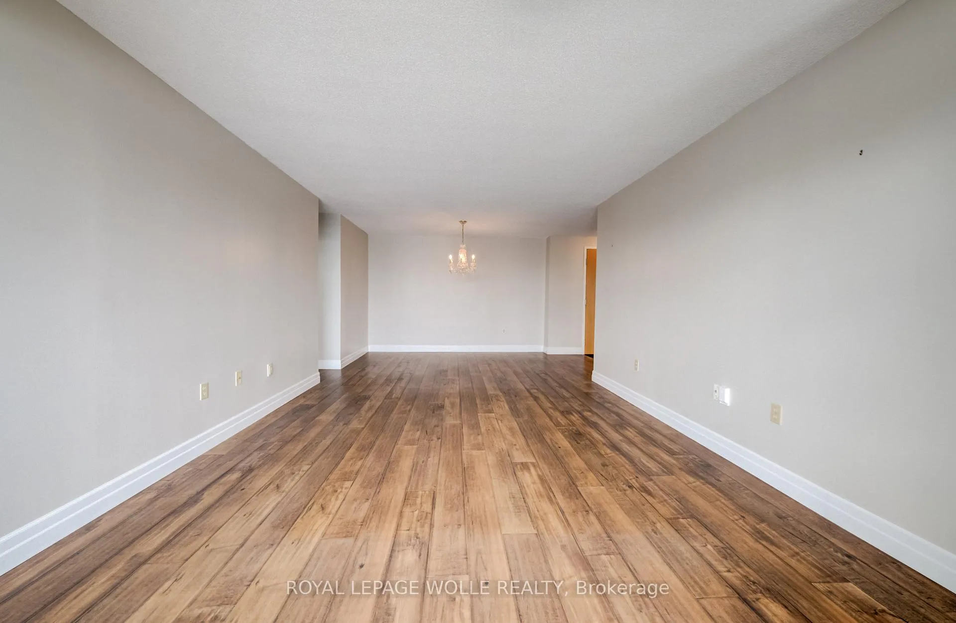 Photo 14 of Unit 413, 55 Blue Springs Drive, Waterloo — HOMEH