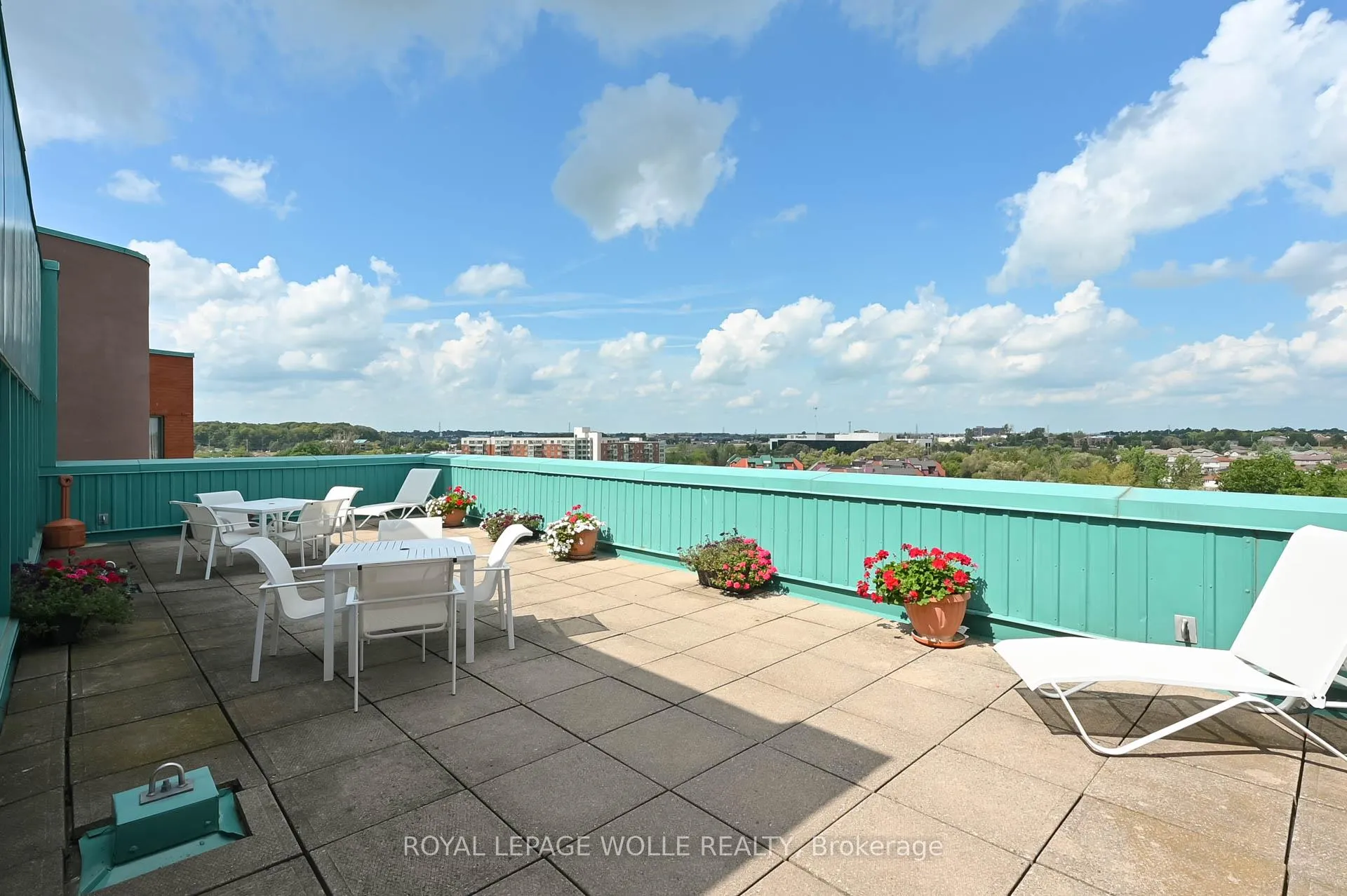 Photo 32 of Unit 413, 55 Blue Springs Drive, Waterloo — HOMEH