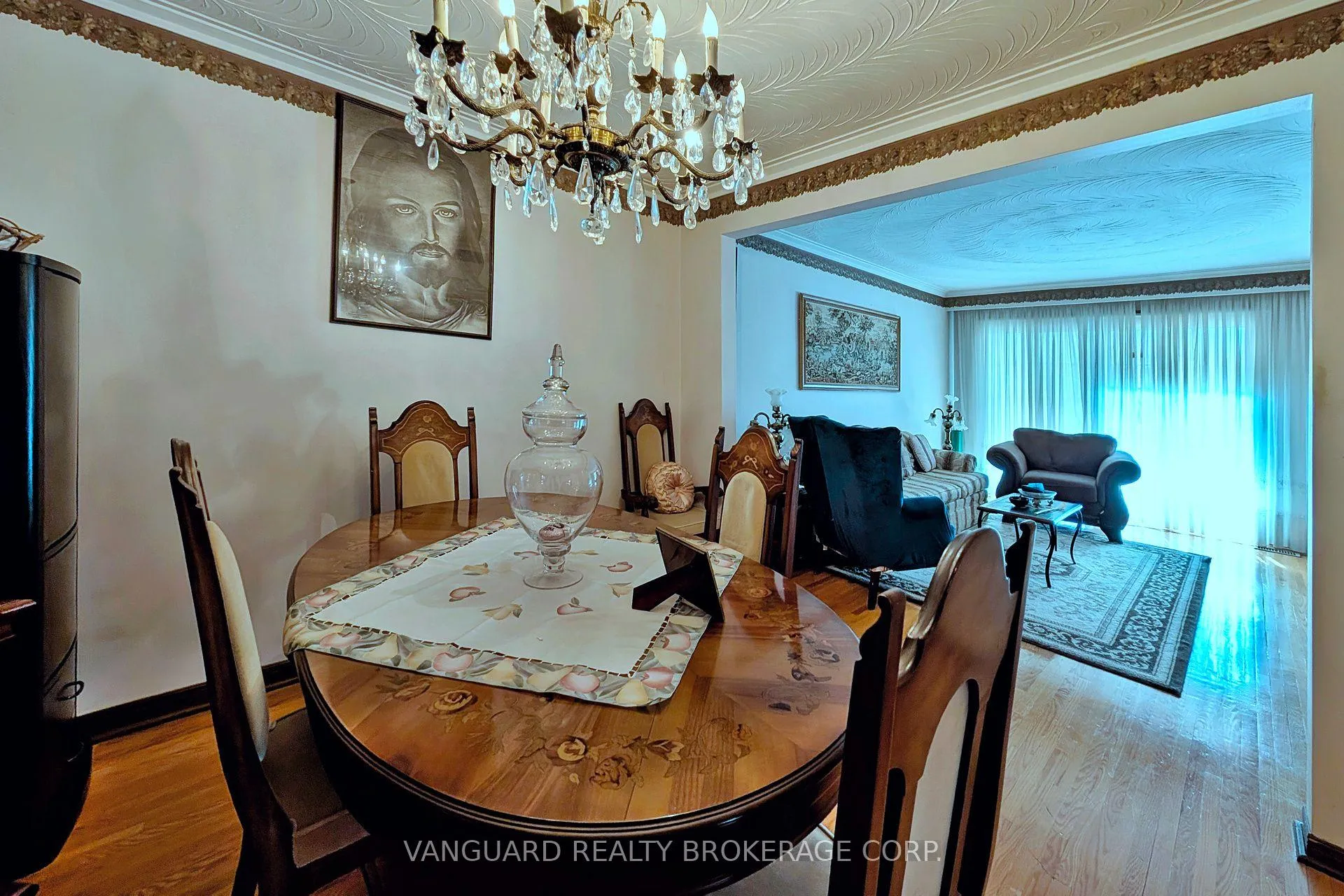 Photo 15 of 92 Skelton Boulevard, Brampton, Brampton North — HOMEH