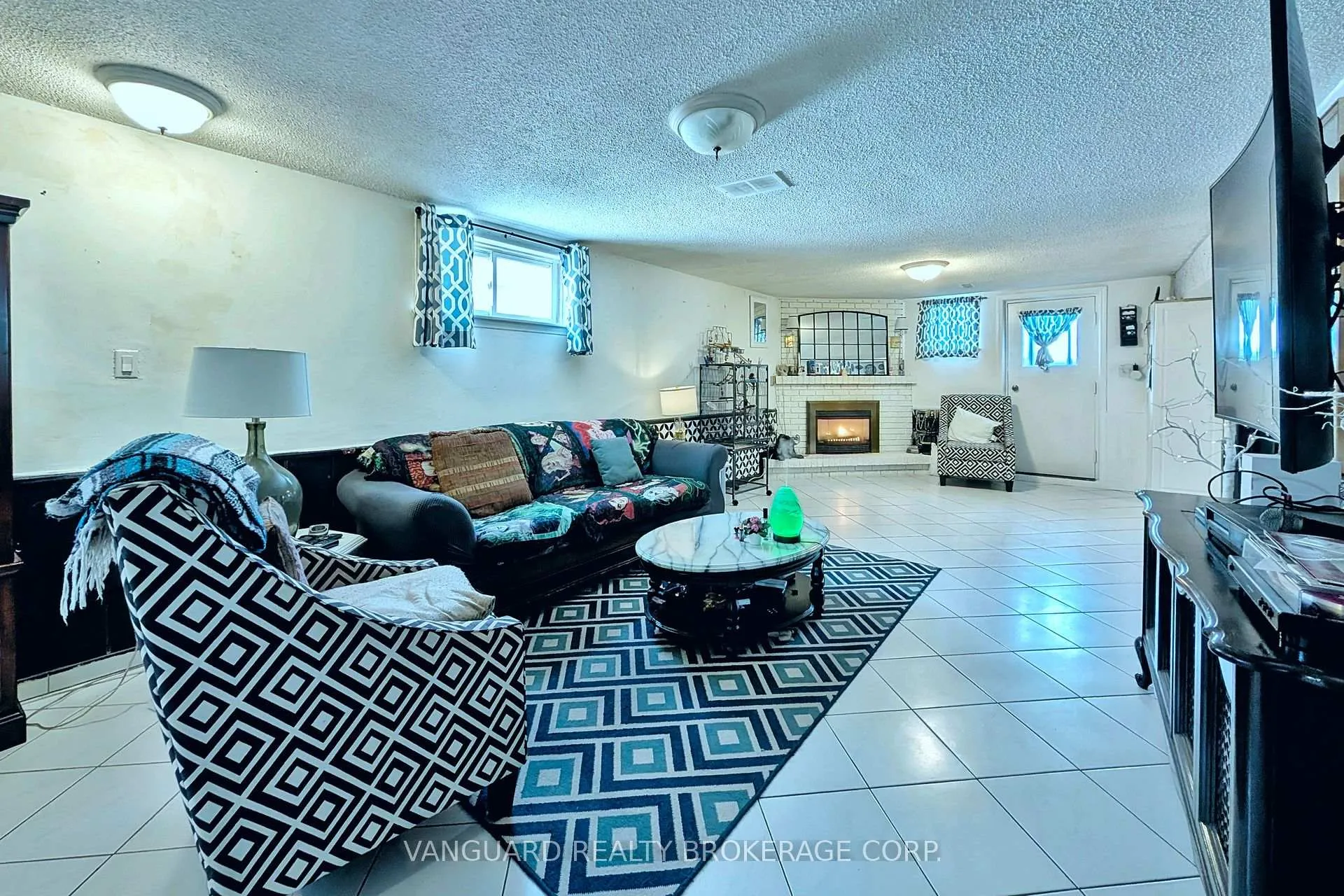 Photo 36 of 92 Skelton Boulevard, Brampton, Brampton North — HOMEH