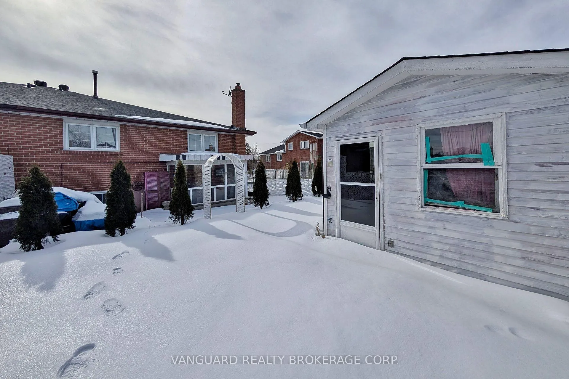 Photo 47 of 92 Skelton Boulevard, Brampton, Brampton North — HOMEH
