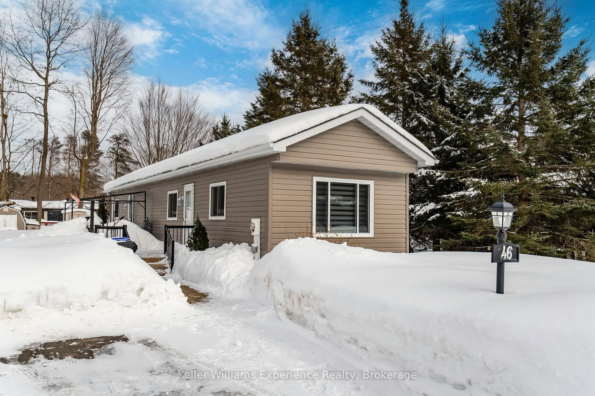 Photo 1 of Unit 46, 5263 Elliott Side Road, Tay, Rural Tay — HOMEH