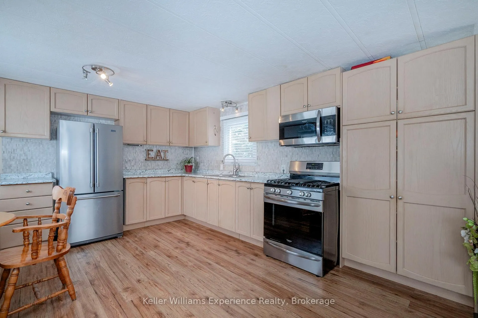 Photo 2 of Unit 46, 5263 Elliott Side Road, Tay, Rural Tay — HOMEH