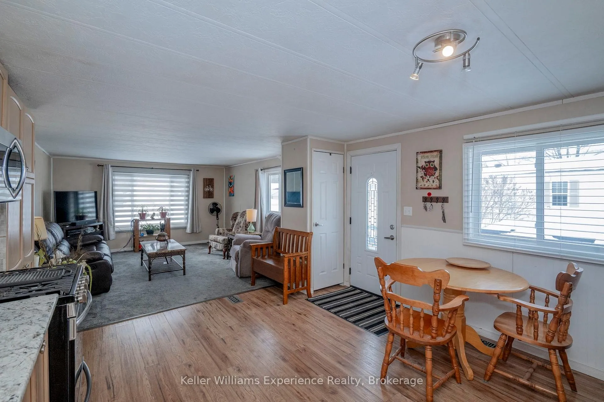 Photo 4 of Unit 46, 5263 Elliott Side Road, Tay, Rural Tay — HOMEH