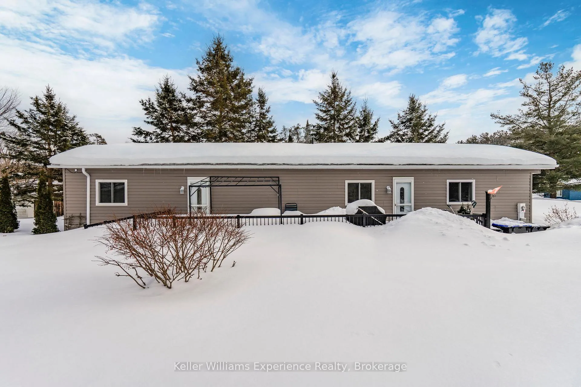 Photo 15 of Unit 46, 5263 Elliott Side Road, Tay, Rural Tay — HOMEH