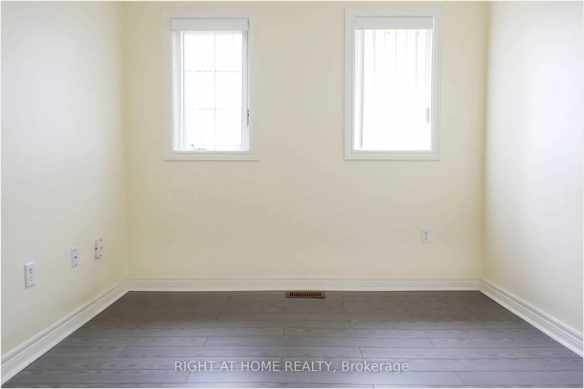 Photo 9 of 62 Northside Road, Markham, Greensborough — HOMEH
