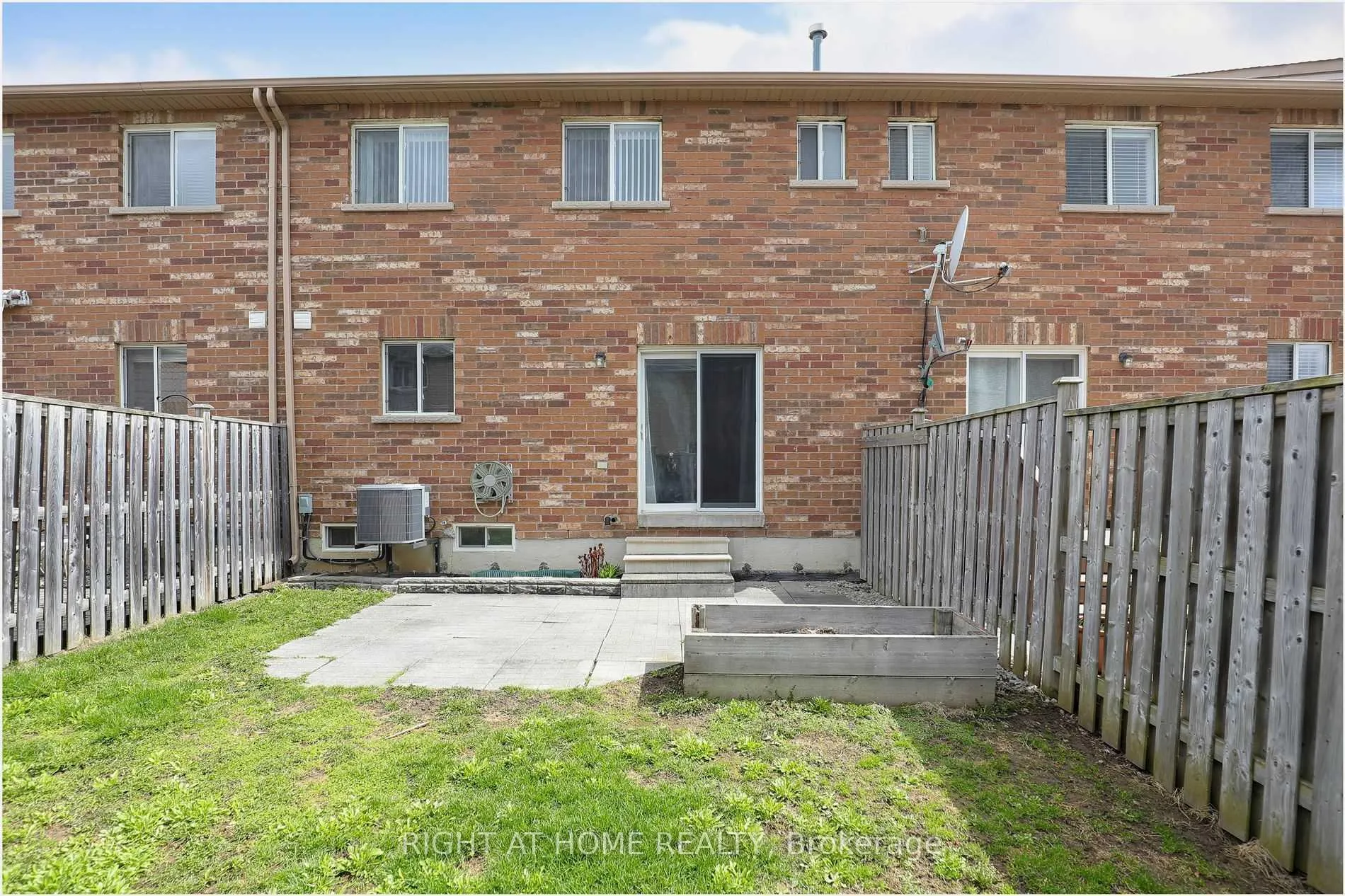 Photo 16 of 62 Northside Road, Markham, Greensborough — HOMEH