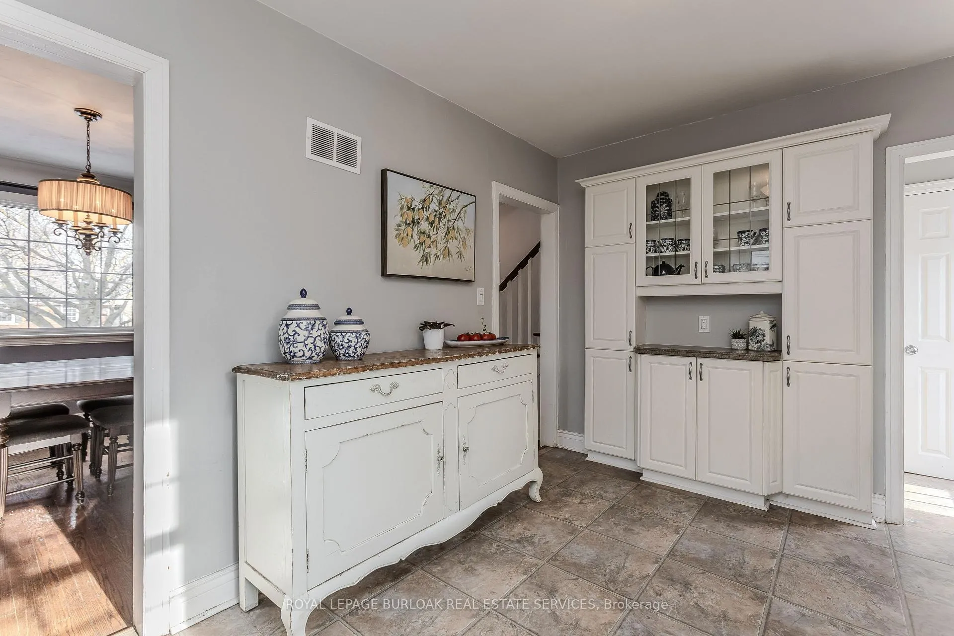 Photo 14 of 288 Townsend Avenue, Burlington, LaSalle — HOMEH