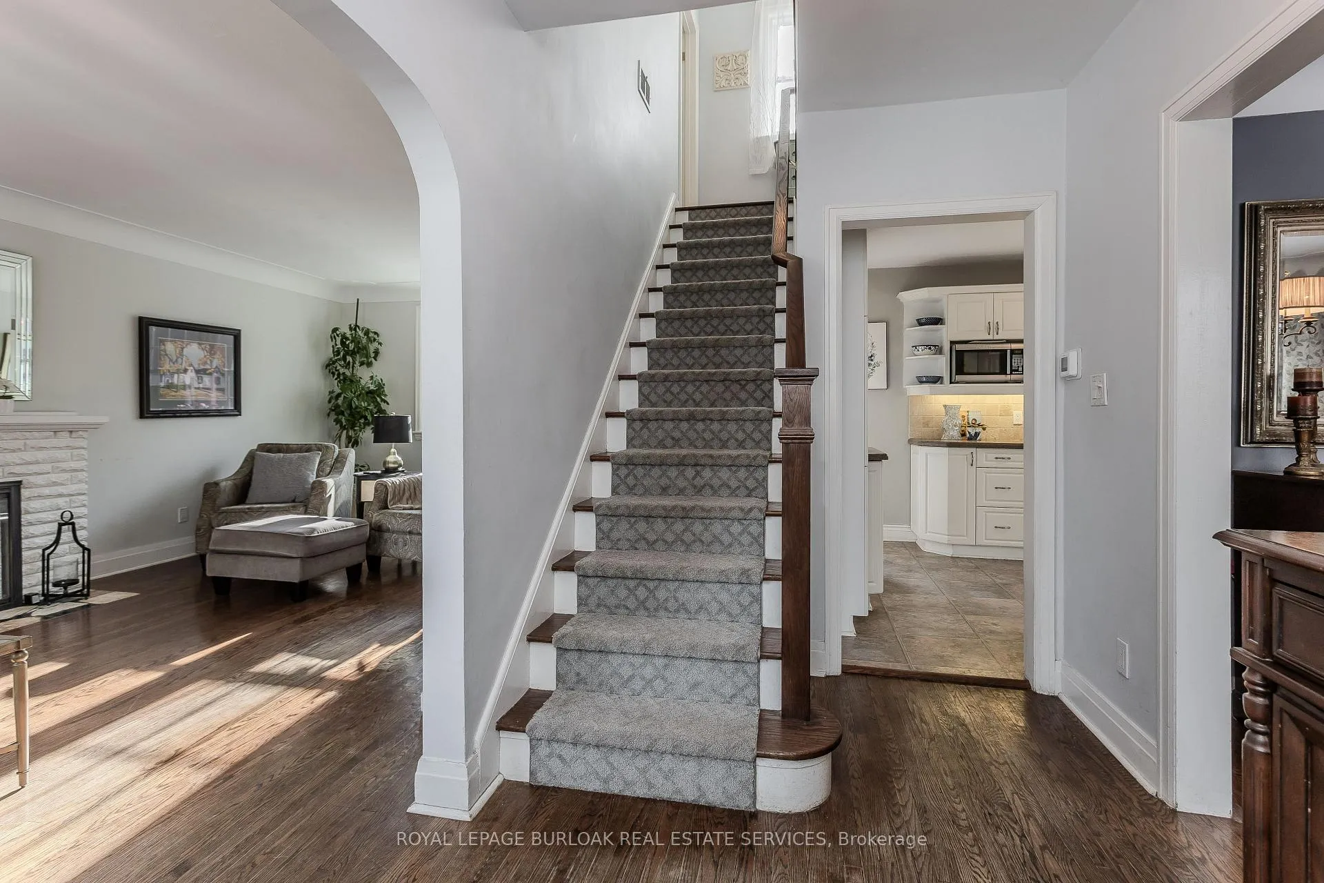 Photo 17 of 288 Townsend Avenue, Burlington, LaSalle — HOMEH