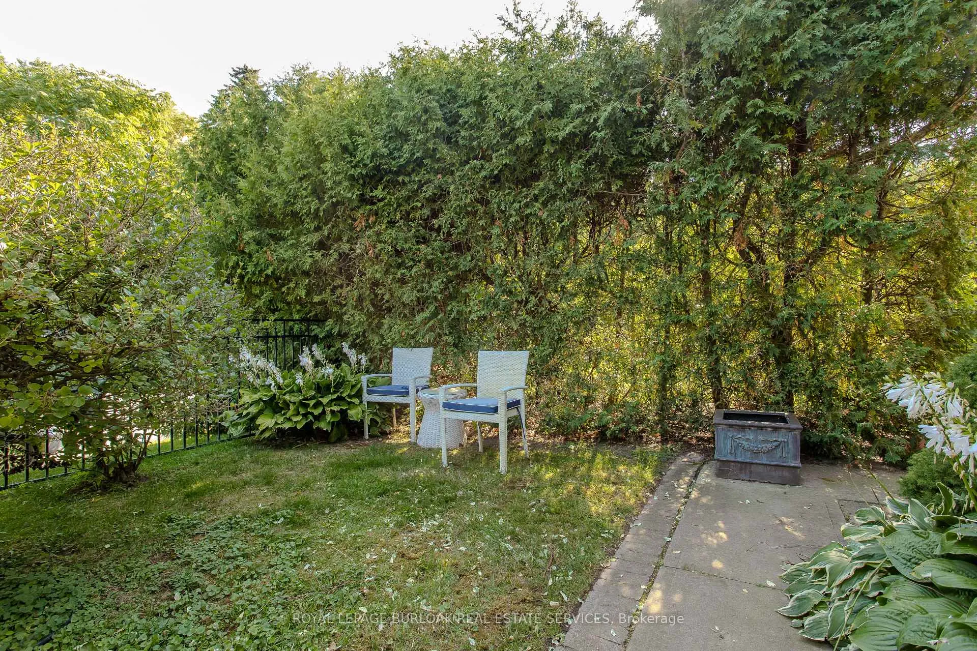 Photo 29 of 288 Townsend Avenue, Burlington, LaSalle — HOMEH