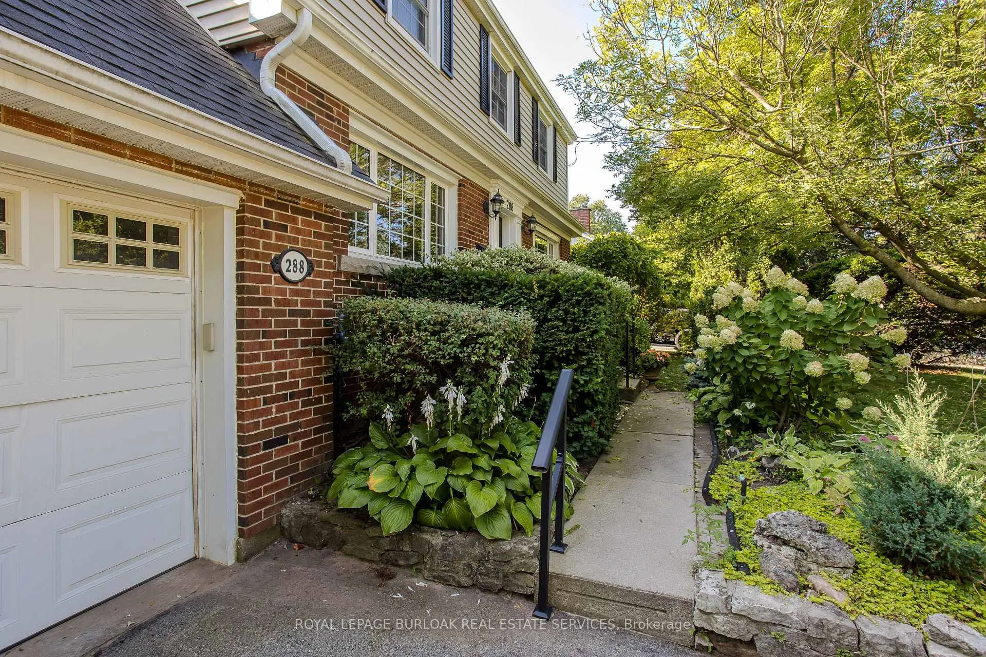 Photo 32 of 288 Townsend Avenue, Burlington, LaSalle — HOMEH
