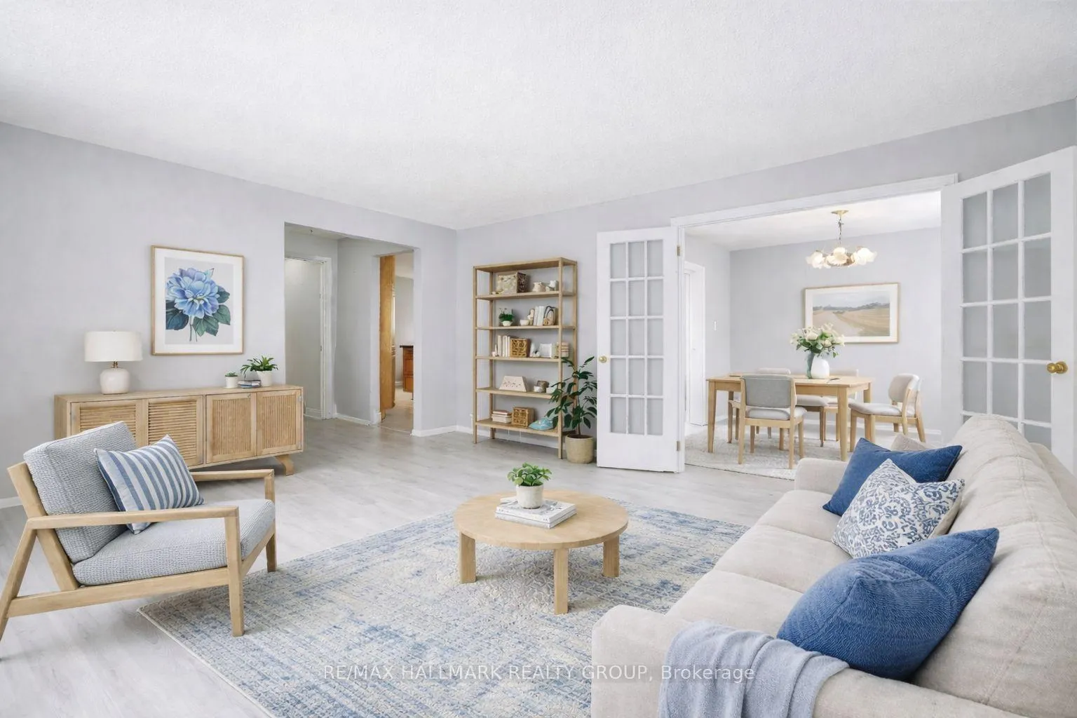 Photo 3 of 2036 Kings Grove Crescent, Ottawa, Beacon Hill North — HOMEH
