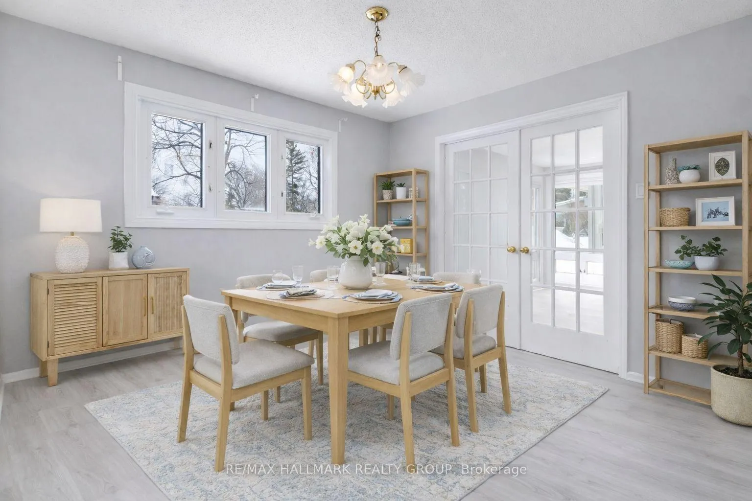Photo 5 of 2036 Kings Grove Crescent, Ottawa, Beacon Hill North — HOMEH
