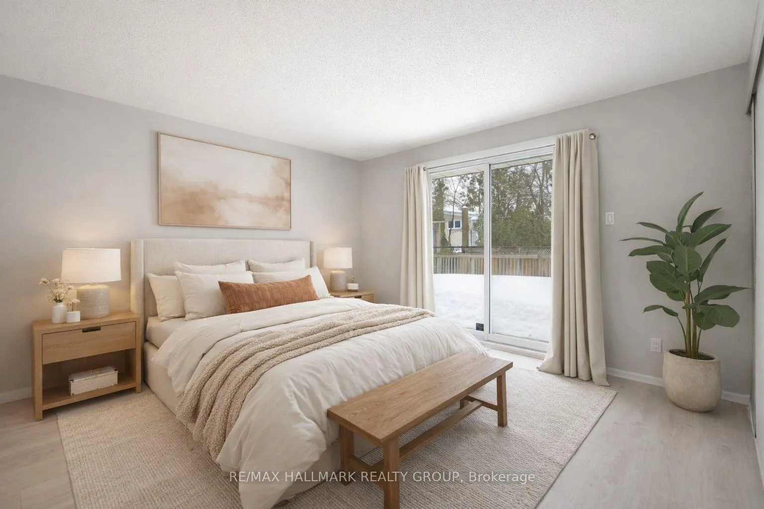 Photo 11 of 2036 Kings Grove Crescent, Ottawa, Beacon Hill North — HOMEH