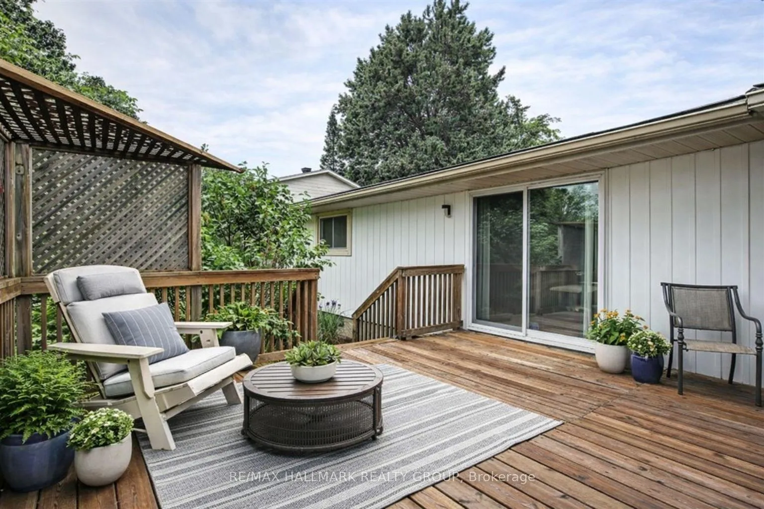 Photo 24 of 2036 Kings Grove Crescent, Ottawa, Beacon Hill North — HOMEH