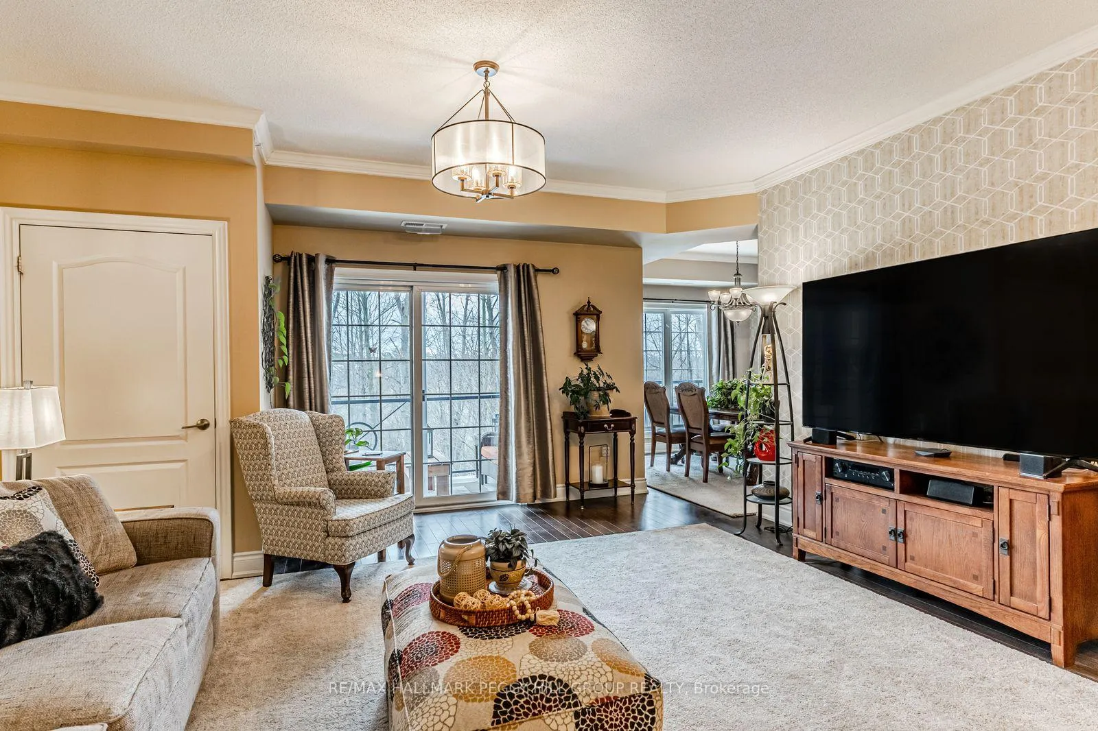 Photo 1 of Unit 212, 44 Ferndale Drive S, Barrie, Ardagh — HOMEH