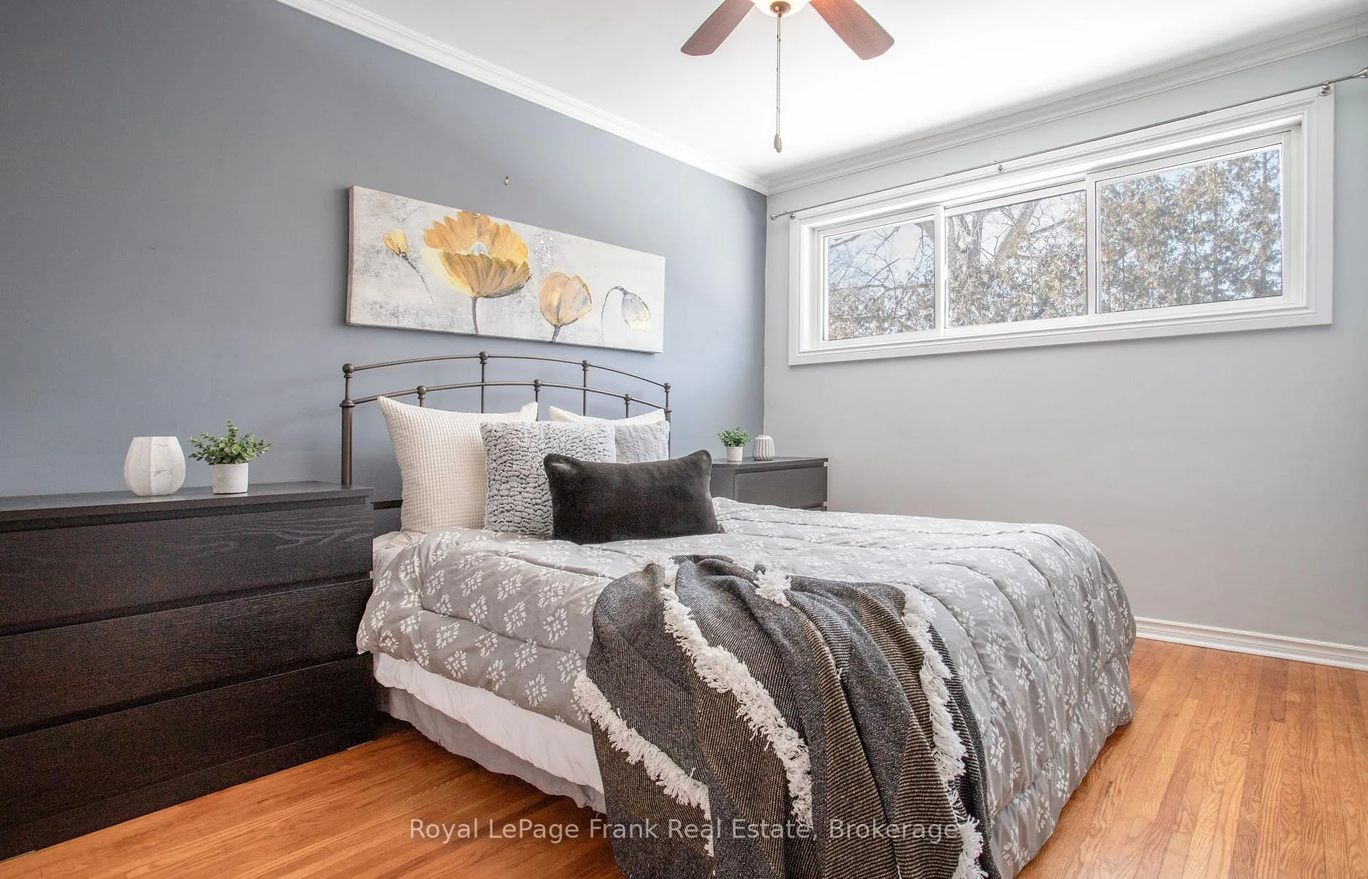 Photo 18 of 928 Centre Street N, Whitby, Williamsburg — HOMEH