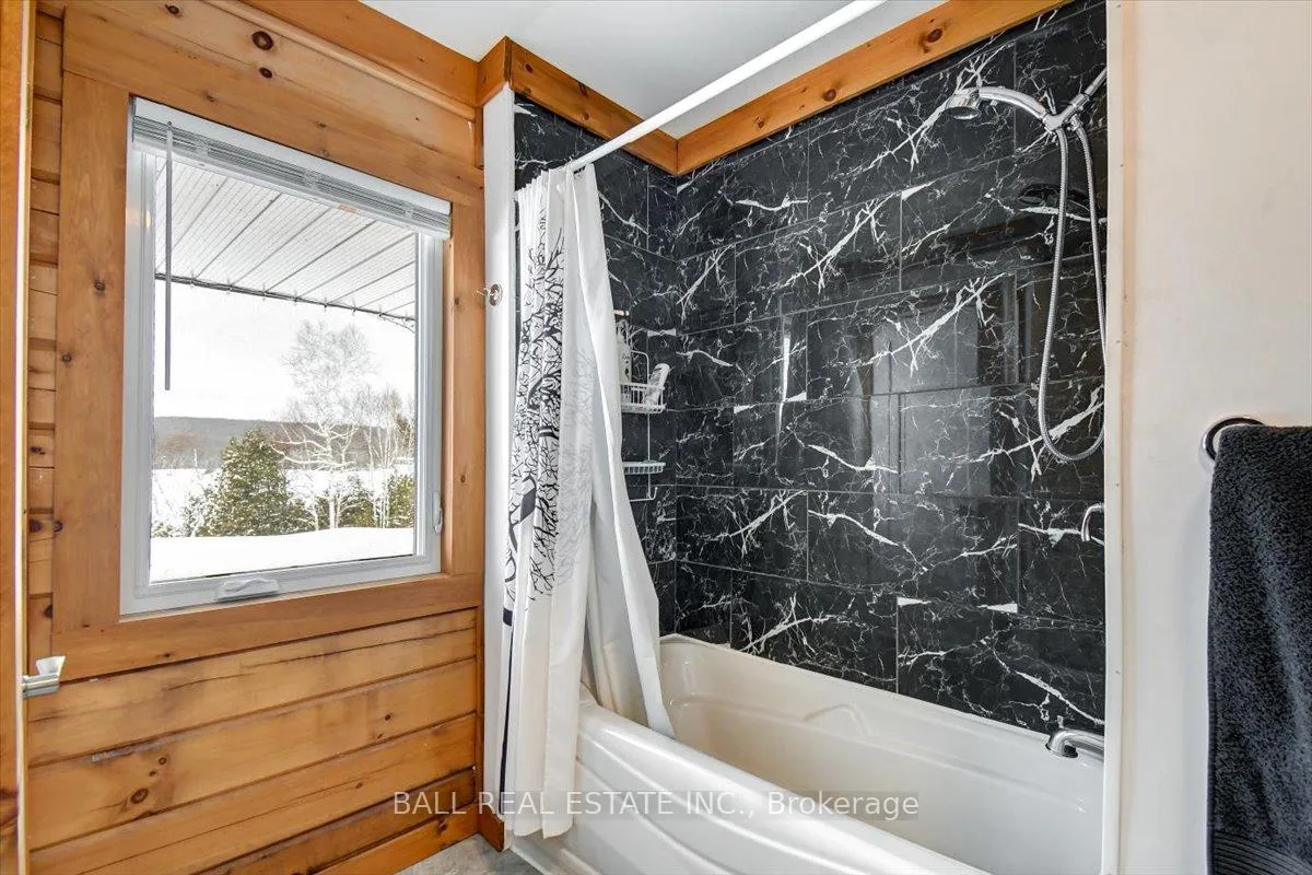 Photo 17 of 250 Lakeview Road, Bancroft, Dungannon Ward — HOMEH