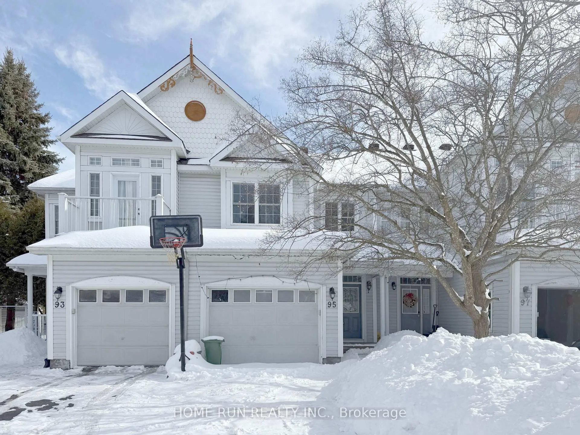 Front of 95 Hemlo Crescent