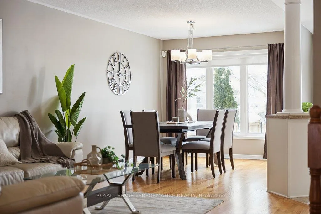 Photo 16 of 303 Bryarton Street, Ottawa, Chapel Hill — HOMEH