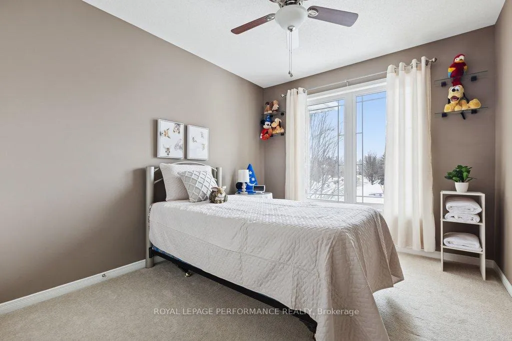 Photo 25 of 303 Bryarton Street, Ottawa, Chapel Hill — HOMEH