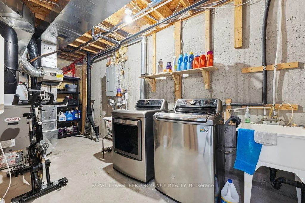 Photo 31 of 303 Bryarton Street, Ottawa, Chapel Hill — HOMEH