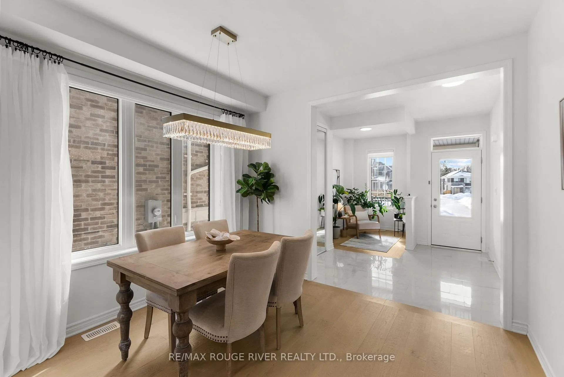 Photo 9 of 1404 Stillmeadow Lane, Pickering, Rural Pickering — HOMEH