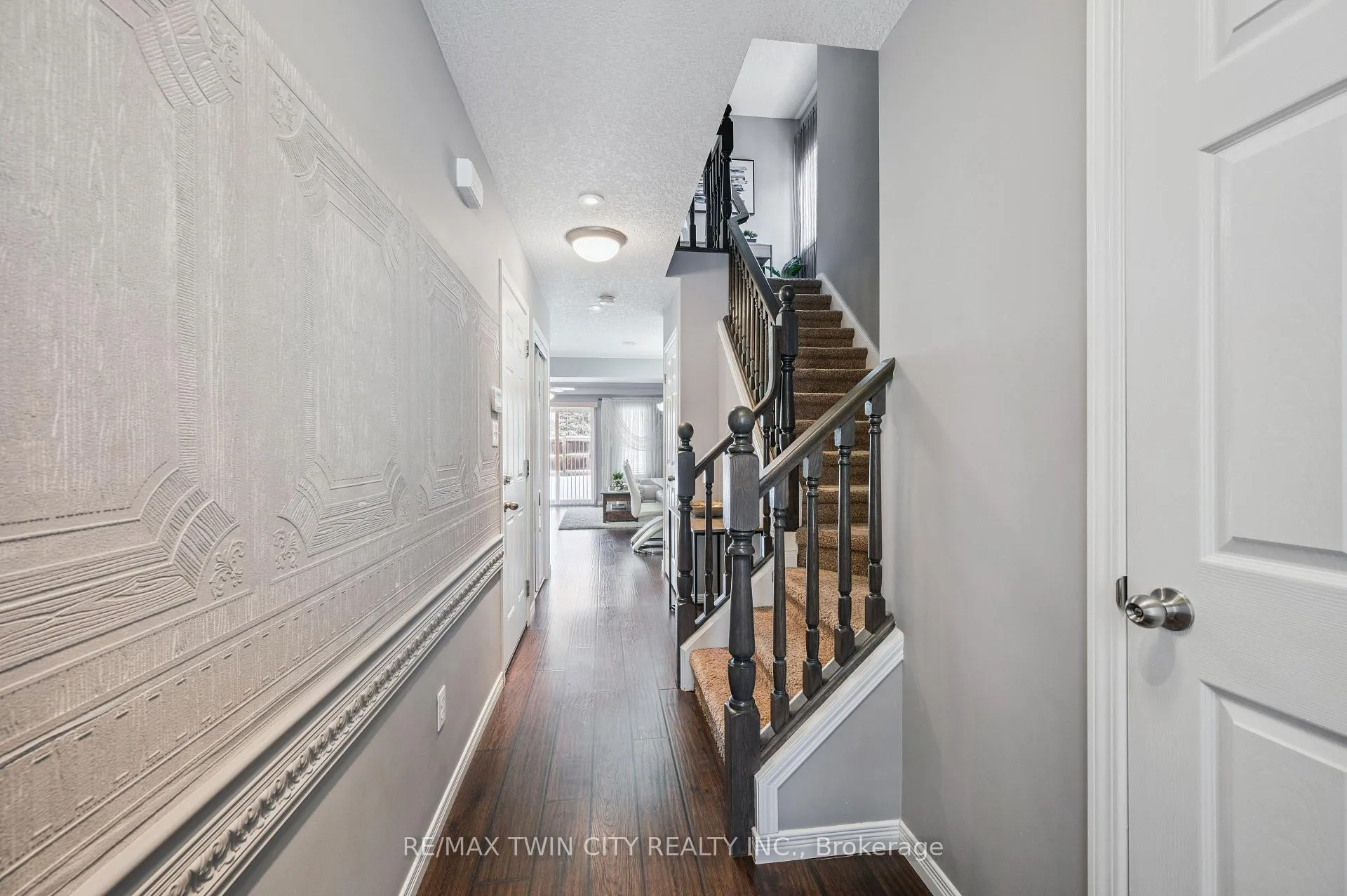 Photo 4 of Unit A4, 7 Upper Mercer Street, Kitchener — HOMEH