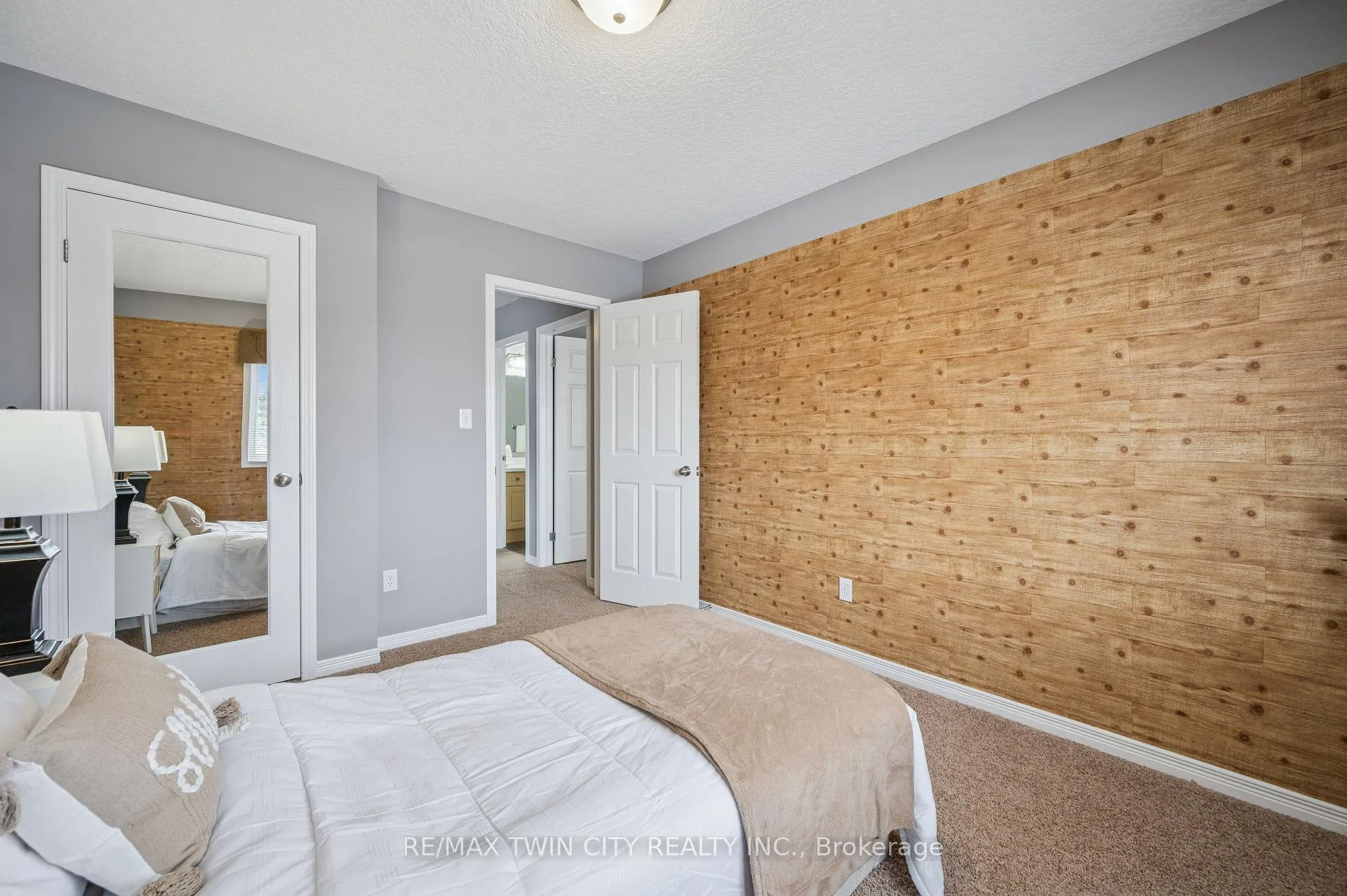 Photo 14 of Unit A4, 7 Upper Mercer Street, Kitchener — HOMEH