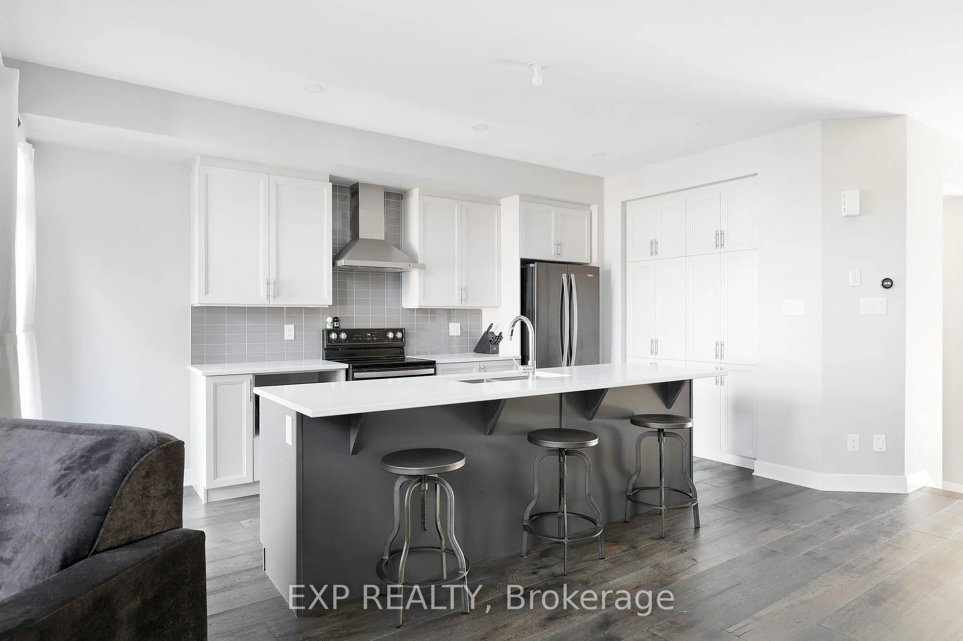 Photo 10 of 1053 Lunar Glow Crescent, Ottawa, Riverside South/Gloucester Glen — HOMEH