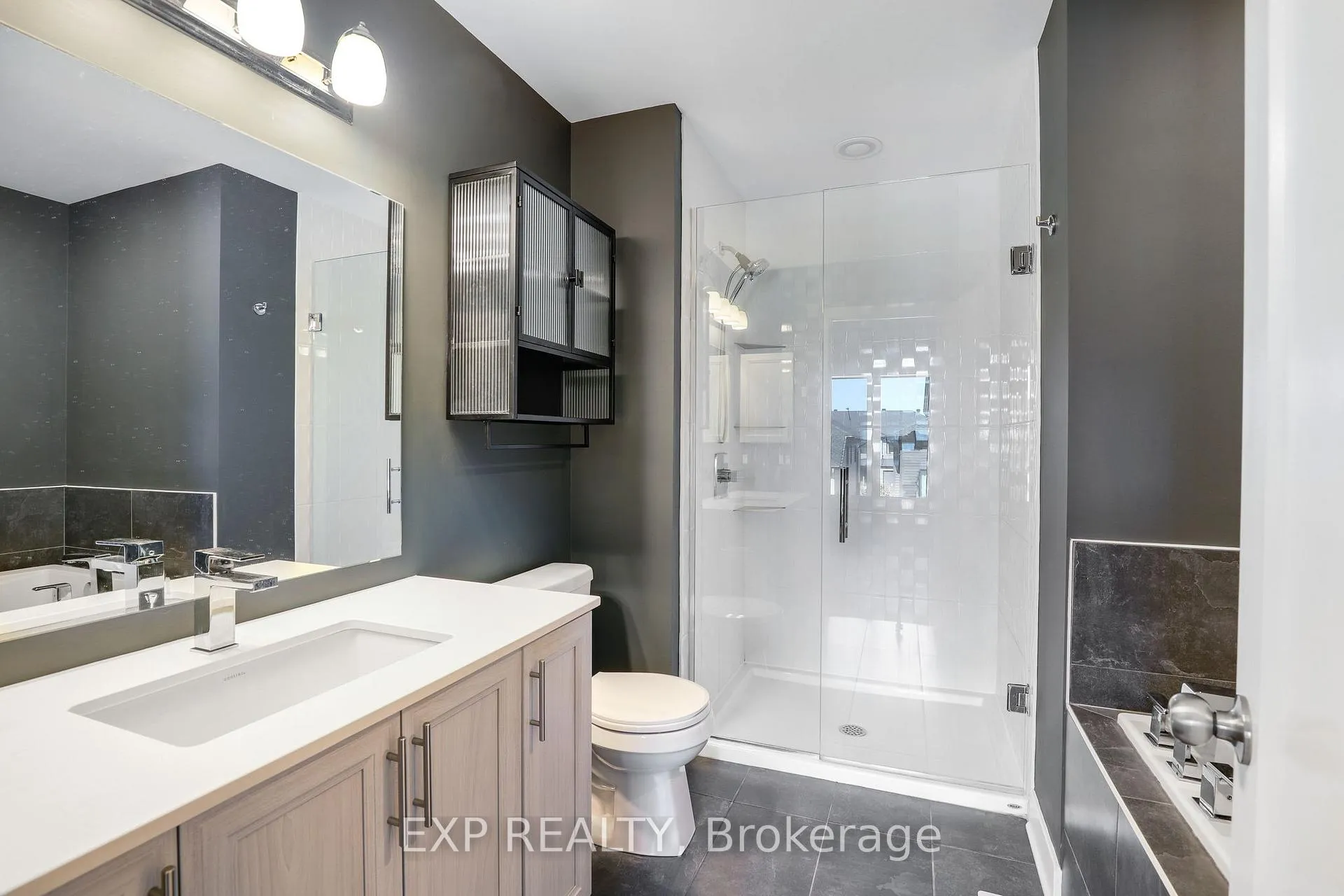 Photo 22 of 1053 Lunar Glow Crescent, Ottawa, Riverside South/Gloucester Glen — HOMEH