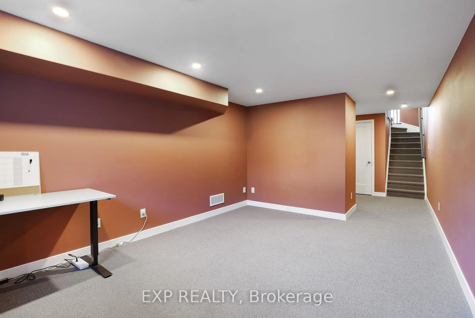 Photo 32 of 1053 Lunar Glow Crescent, Ottawa, Riverside South/Gloucester Glen — HOMEH