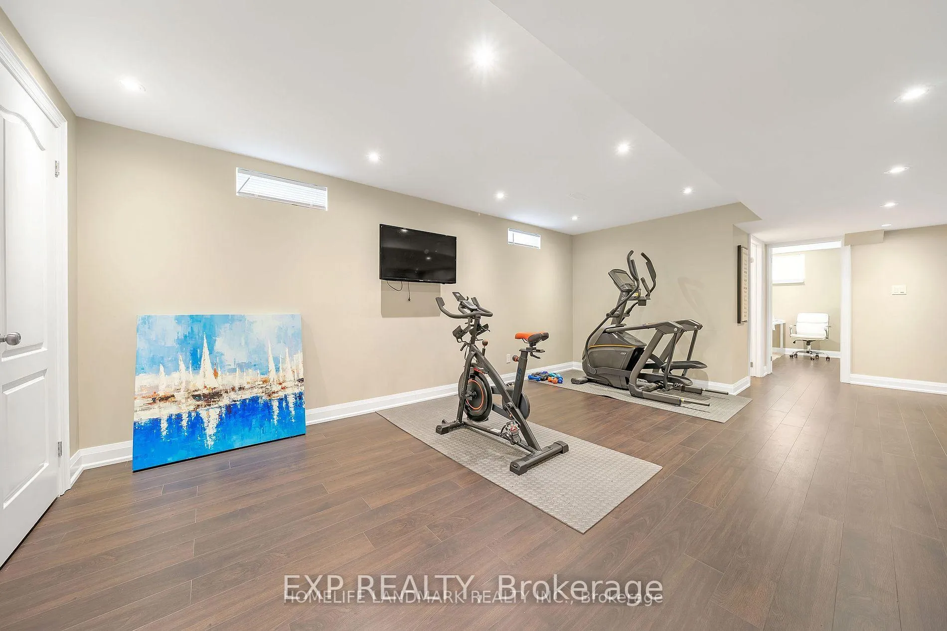 Photo 35 of 25 Ladder Crescent, East Gwillimbury, Sharon — HOMEH