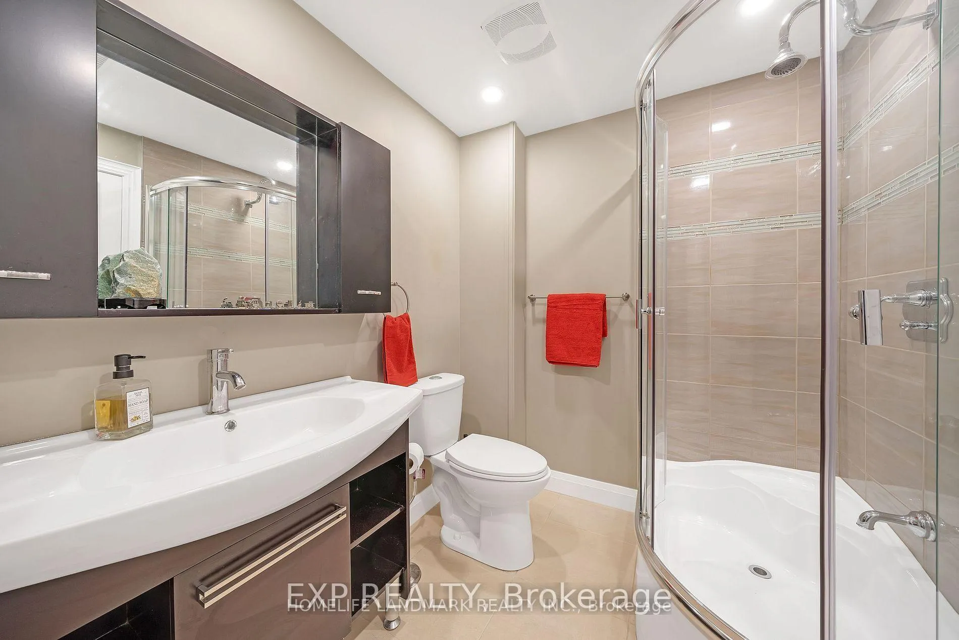 Photo 38 of 25 Ladder Crescent, East Gwillimbury, Sharon — HOMEH
