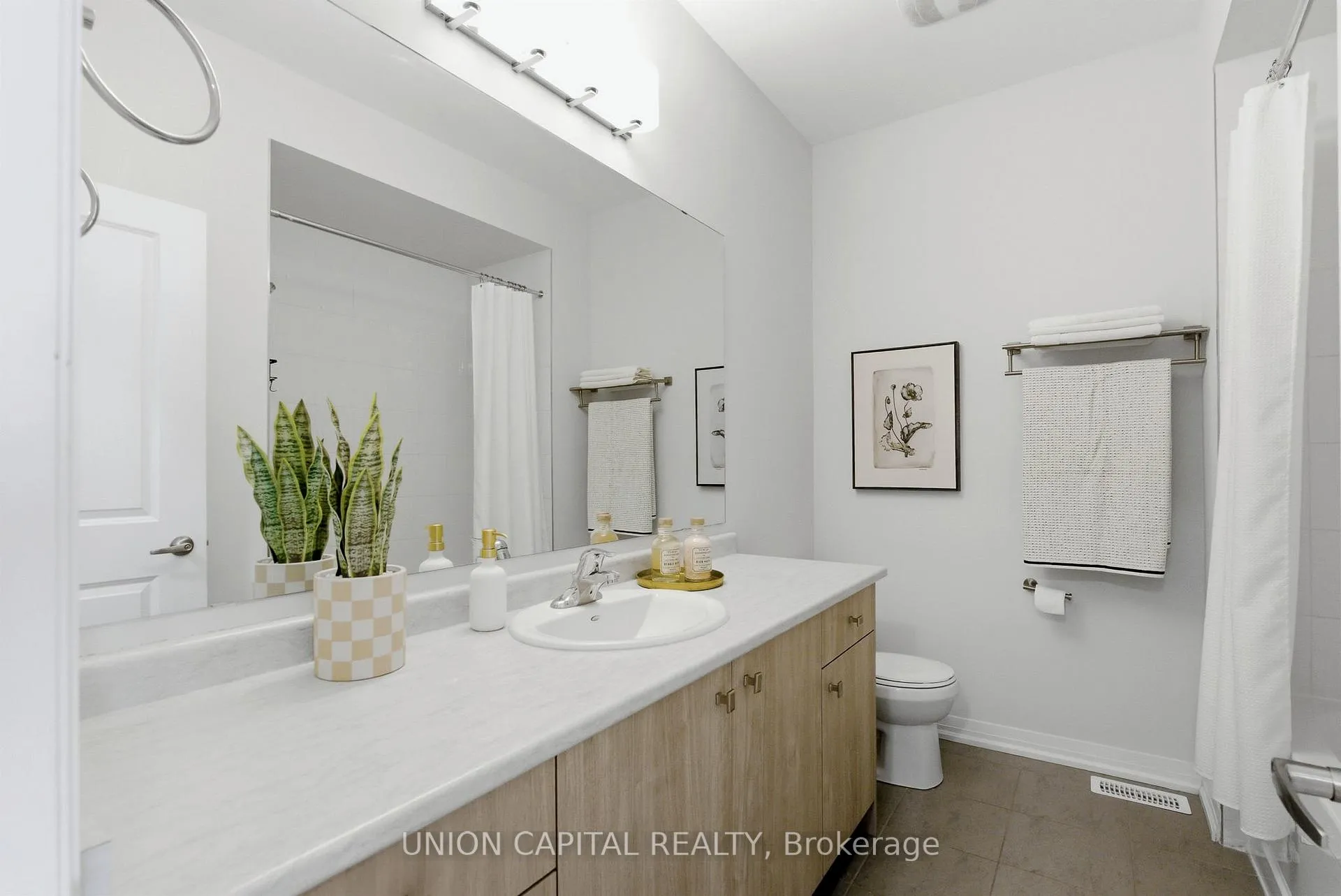 Photo 16 of 1177 Marathon Avenue, Pickering, Rural Pickering — HOMEH
