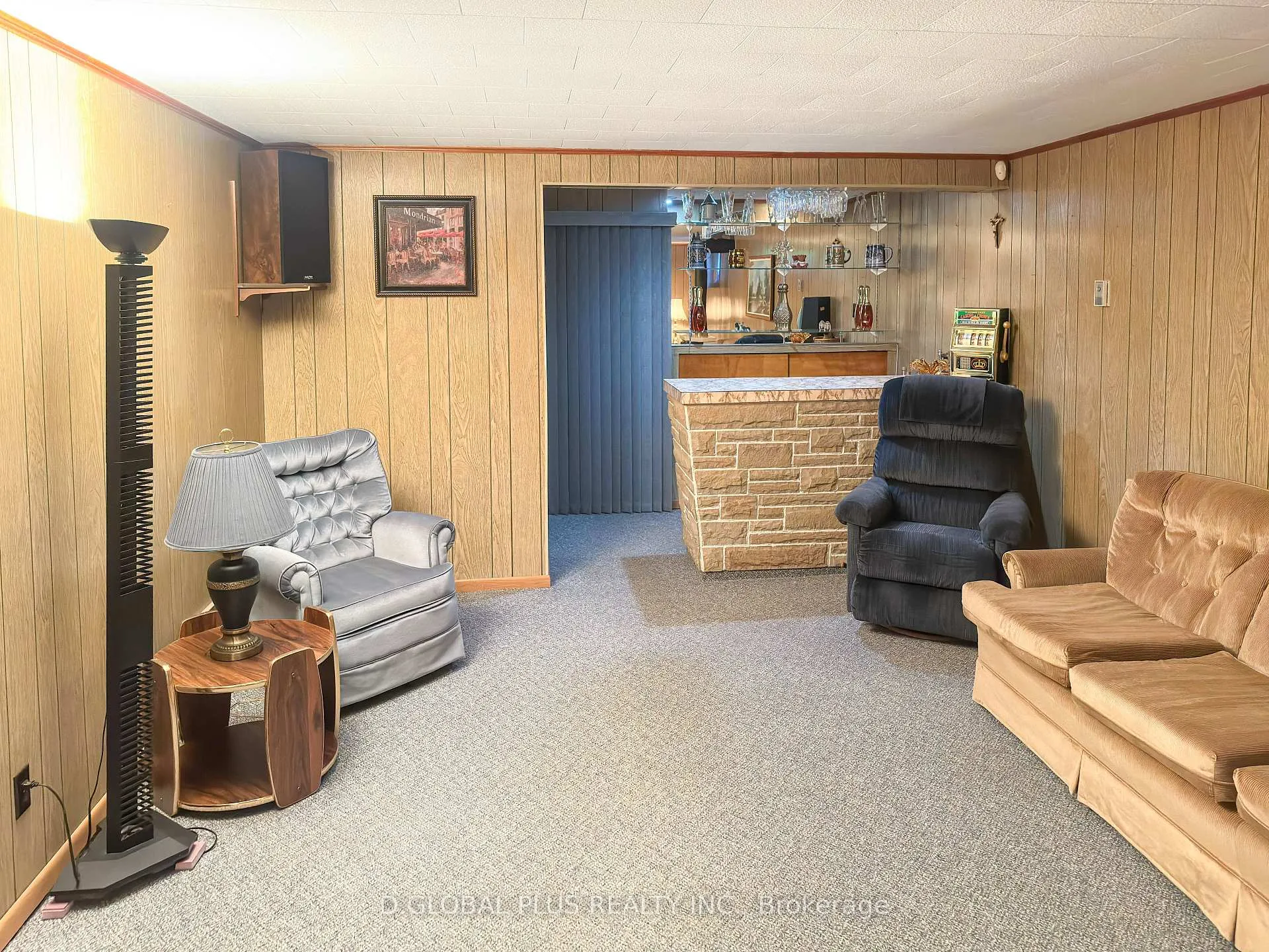 Photo 16 of 438 Beach Avenue, Cornwall — HOMEH