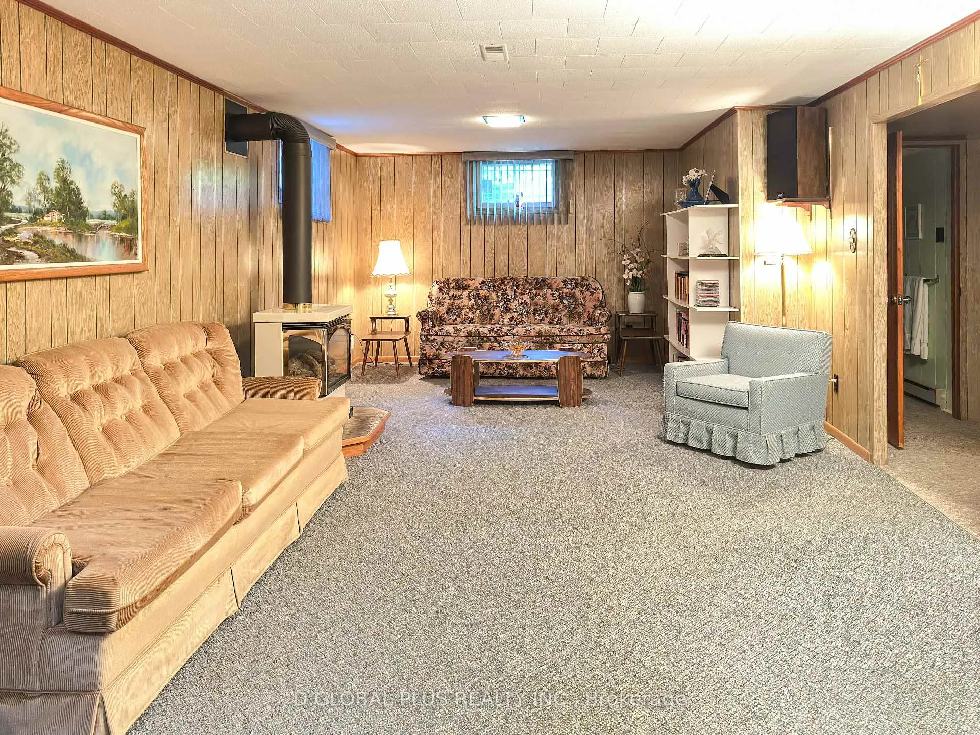 Photo 17 of 438 Beach Avenue, Cornwall — HOMEH