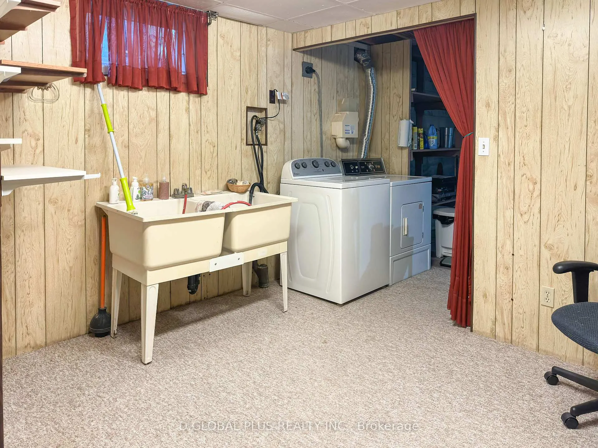 Photo 19 of 438 Beach Avenue, Cornwall — HOMEH