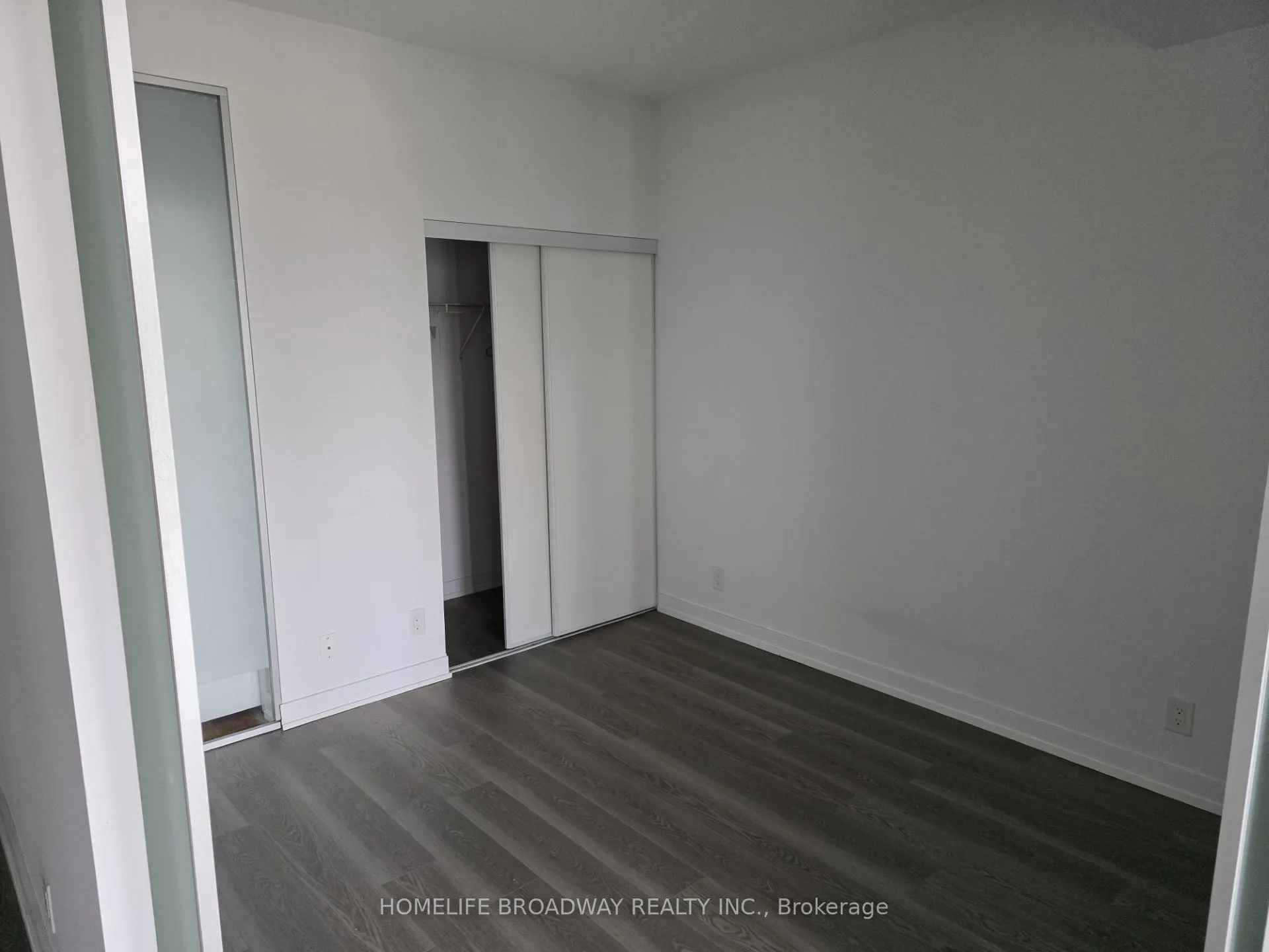 Photo 5 of Unit 1705, 1815 Yonge Street, Toronto, Mount Pleasant West — HOMEH