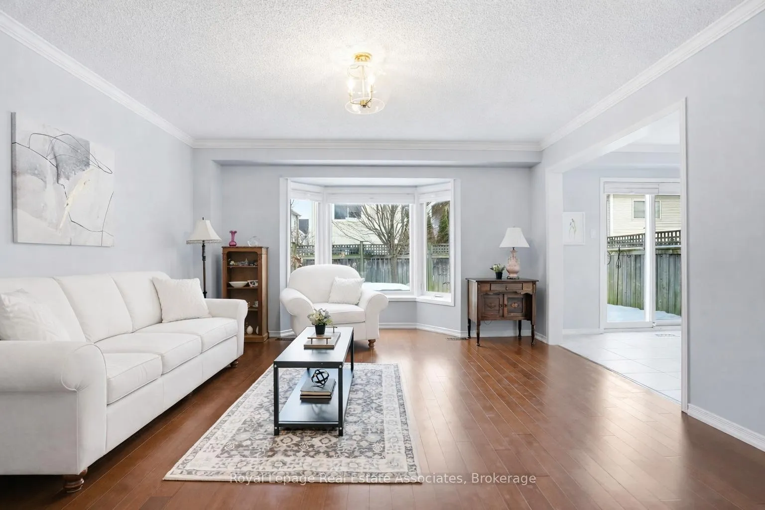 Photo 15 of 140 Fellowes Crescent, Hamilton, Waterdown — HOMEH