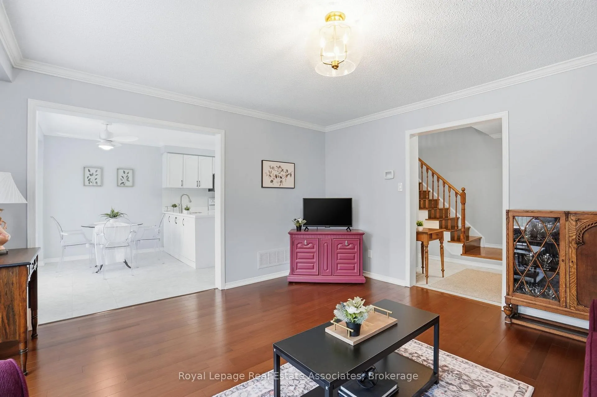 Photo 17 of 140 Fellowes Crescent, Hamilton, Waterdown — HOMEH
