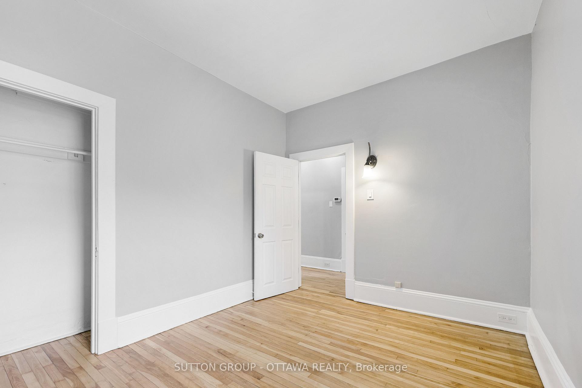 Photo 11 of 335-337 St Patrick Street, Ottawa, Lower Town/Byward Market — HOMEH